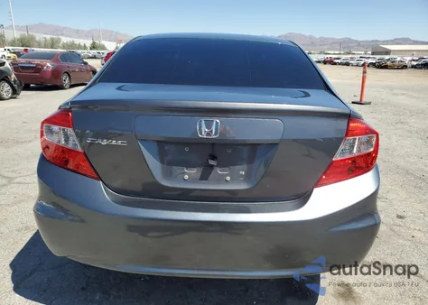 2012 Honda Civic Lx z USA, uszkodzony, nr VIN 2HGFB2F55CH599689